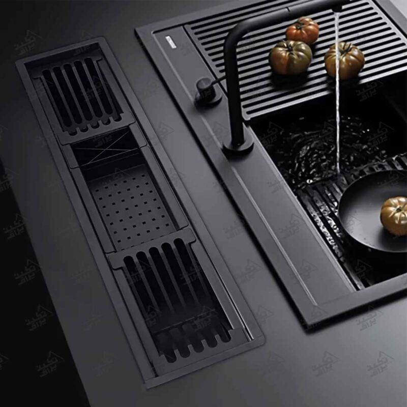 نمونه نصب شده آبچکان توکار استیل برازا مشکی