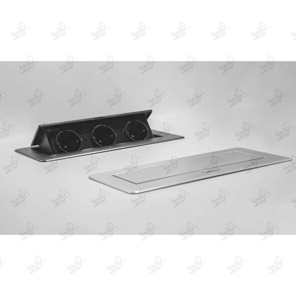 نمای نصب شده پریز توکار فانتونی مدل N332 و N333