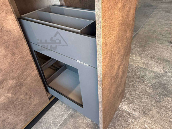 نمونه نصب شده نظم دهنده کابینت ریل از کف فانتونی مدل F591 و F590