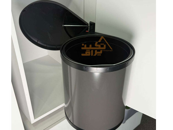 نمونه نصب شده سطل زباله کابینتی استیل درب دار هایلو مدل Q340